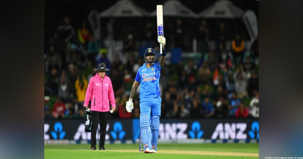 Suryakumar's batting masterclass guides India to 191/6 against New Zealand in 2nd T20I
